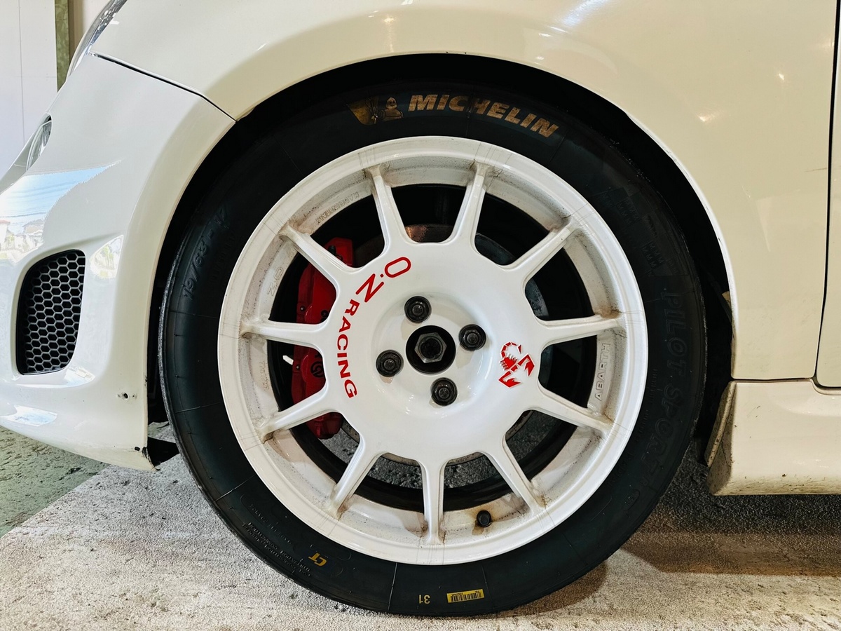 ABARTH 500 Assetto Corse